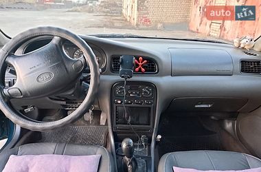 Седан Kia Clarus 1998 в Нетешине