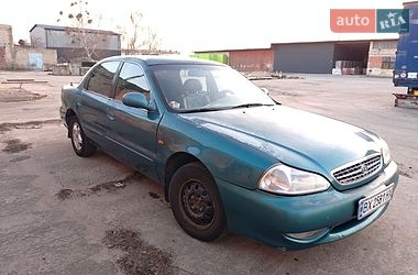 Седан Kia Clarus 1998 в Нетешине