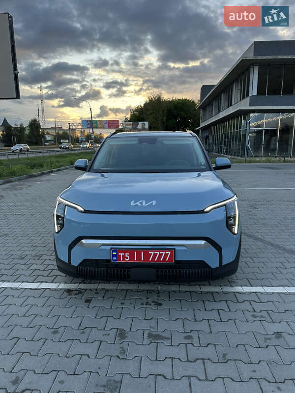 Внедорожник / Кроссовер Kia EV3 2025 в Луцке фото 3 Внедорожник / Кроссовер Kia EV3 2025 в Луцке
