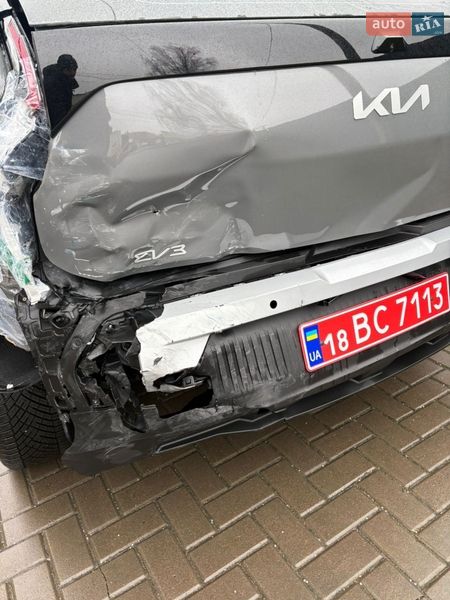 Внедорожник / Кроссовер Kia EV3 2025 в Ровно