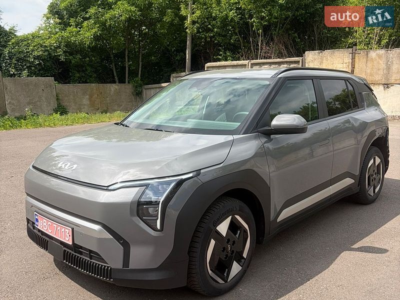 Внедорожник / Кроссовер Kia EV3 2025 в Ровно