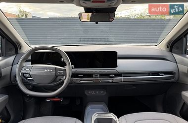 Позашляховик / Кросовер Kia EV3 2024 в Ковелі