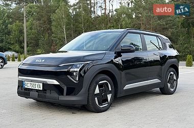 Позашляховик / Кросовер Kia EV3 2024 в Ковелі