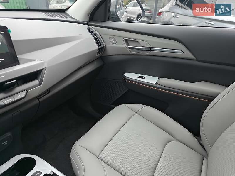 Позашляховик / Кросовер Kia EV5 2025 в Києві