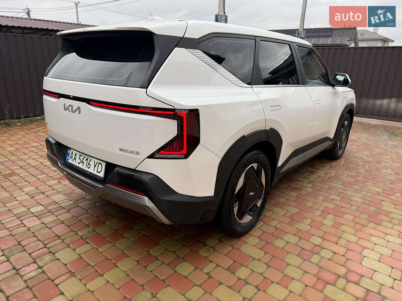 Внедорожник / Кроссовер Kia EV5 2024 в Киеве
