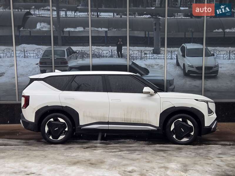 Позашляховик / Кросовер Kia EV5 2024 в Києві