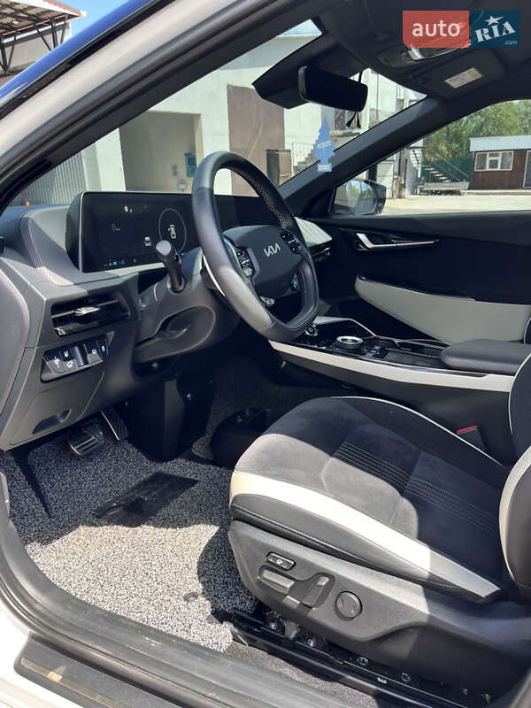 Позашляховик / Кросовер Kia EV6 2021 в Києві