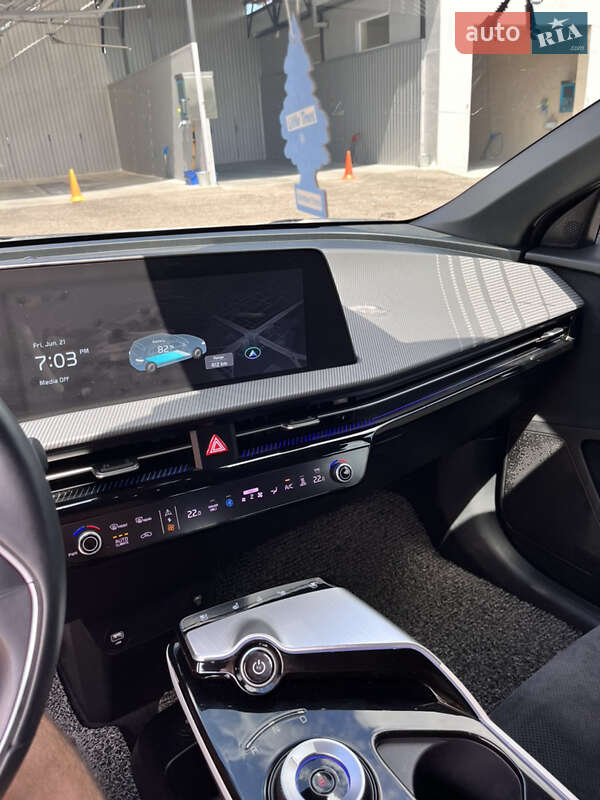 Позашляховик / Кросовер Kia EV6 2021 в Києві