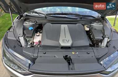 Внедорожник / Кроссовер Kia EV6 2023 в 