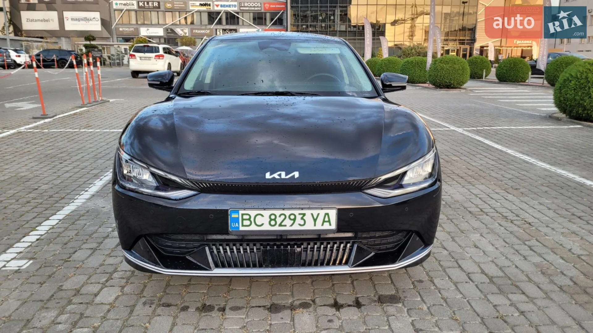 2022 Kia EV6 - мініатюра 8
