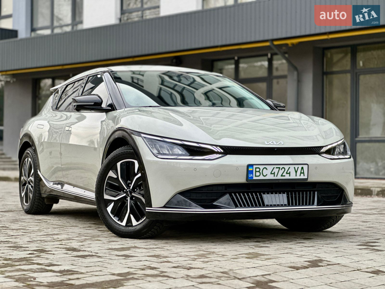 2022 Kia EV6 - мініатюра 17