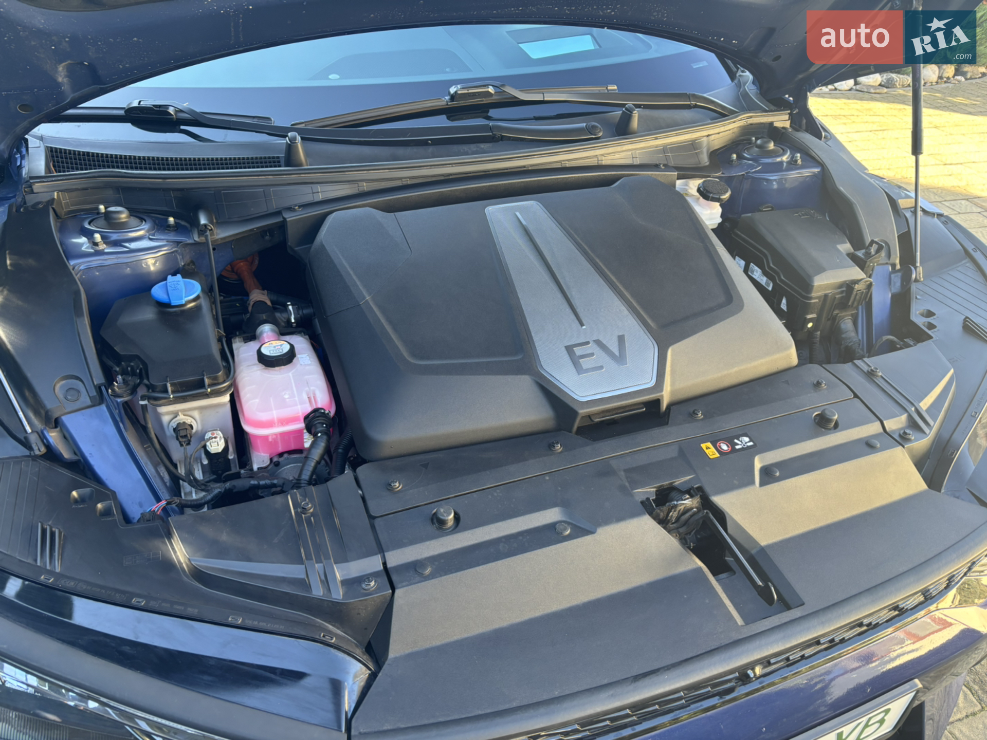 2022 Kia EV6 - мініатюра 23
