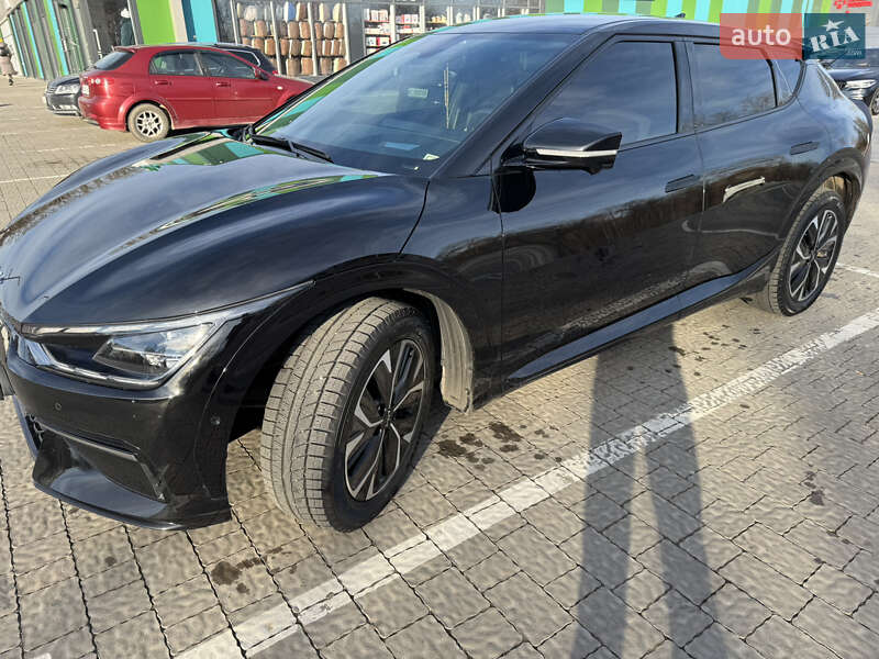 Внедорожник / Кроссовер Kia EV6 2021 в Дрогобыче