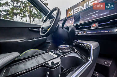 Внедорожник / Кроссовер Kia EV6 2022 в 