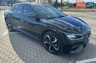 Внедорожник / Кроссовер Kia EV6 2021 в 