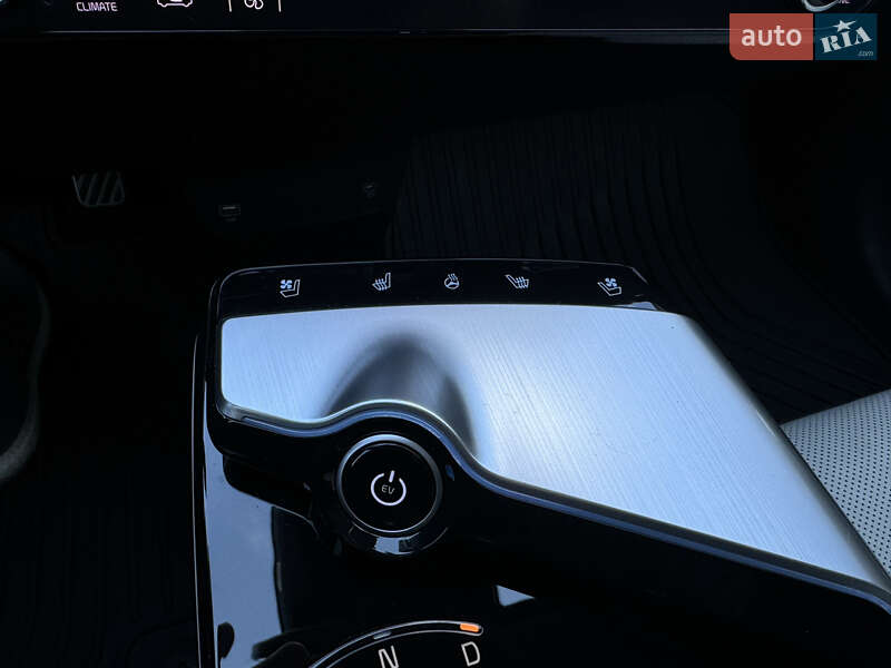 Внедорожник / Кроссовер Kia EV6 2021 в Ивано-Франковске