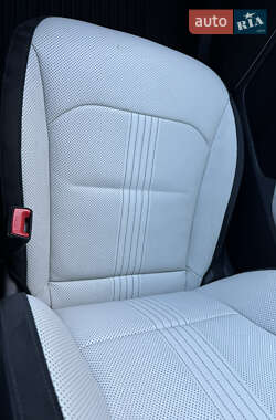 Внедорожник / Кроссовер Kia EV6 2021 в 