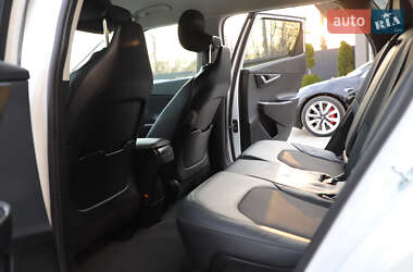 Внедорожник / Кроссовер Kia EV6 2022 в 