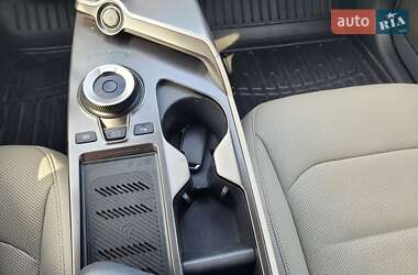 Внедорожник / Кроссовер Kia EV6 2021 в 