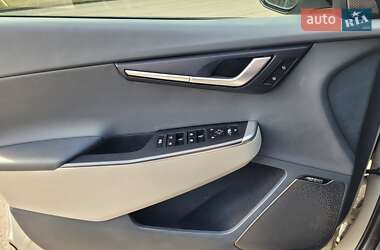 Внедорожник / Кроссовер Kia EV6 2021 в 