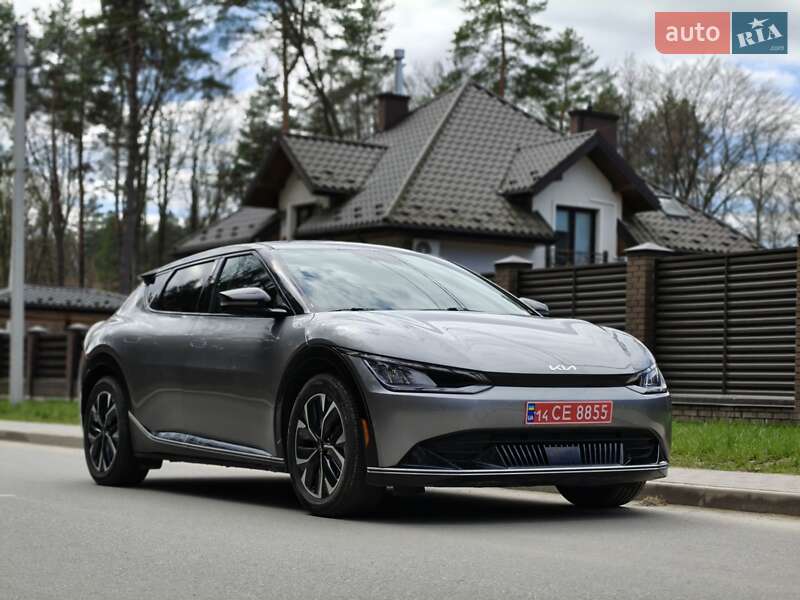 Позашляховик / Кросовер Kia EV6 2023 в 