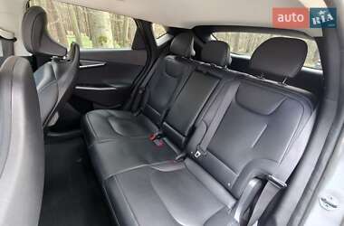 Позашляховик / Кросовер Kia EV6 2023 в 