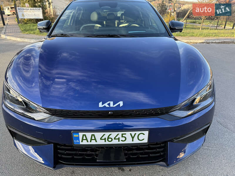Позашляховик / Кросовер Kia EV6 2024 в 