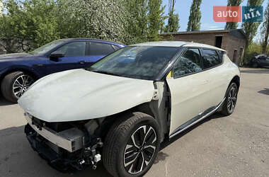 Внедорожник / Кроссовер Kia EV6 2022 в 
