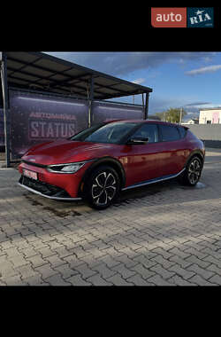 Позашляховик / Кросовер Kia EV6 2023 в 