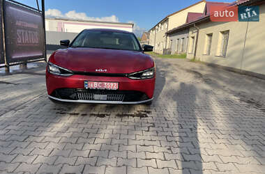 Позашляховик / Кросовер Kia EV6 2023 в 