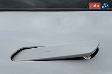 Внедорожник / Кроссовер Kia EV6 2023 в 
