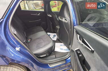 Внедорожник / Кроссовер Kia EV6 2023 в 