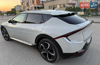 Внедорожник / Кроссовер Kia EV6 2021 в 