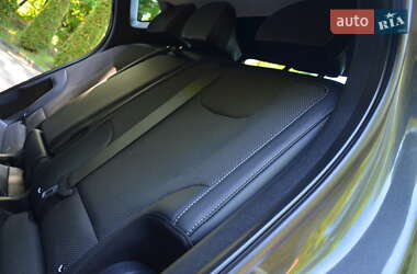 Внедорожник / Кроссовер Kia EV6 2022 в 