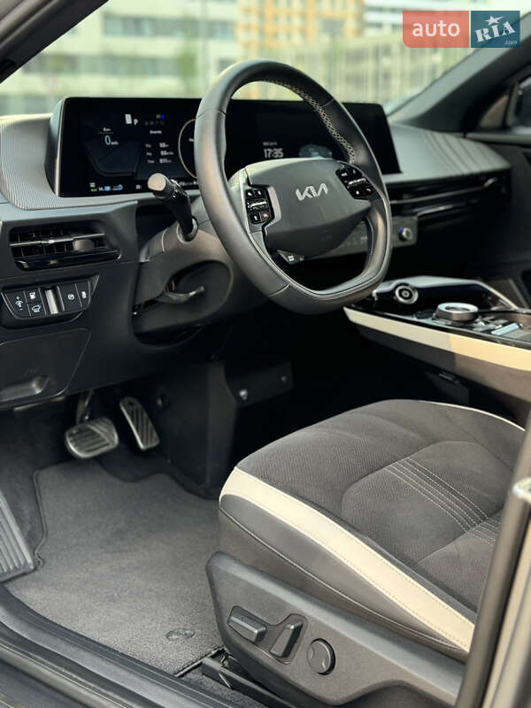 Позашляховик / Кросовер Kia EV6 2022 в Києві