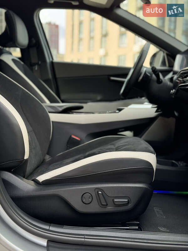 Позашляховик / Кросовер Kia EV6 2022 в Києві