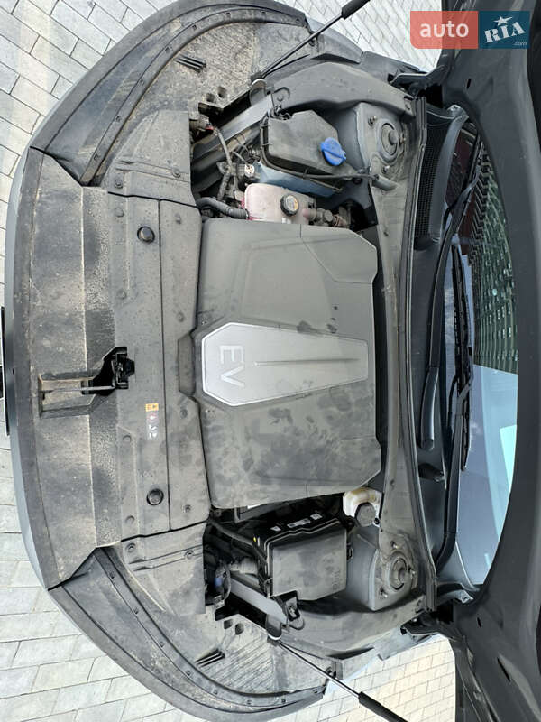 Позашляховик / Кросовер Kia EV6 2022 в Києві