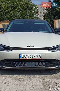 Внедорожник / Кроссовер Kia EV6 2022 в 