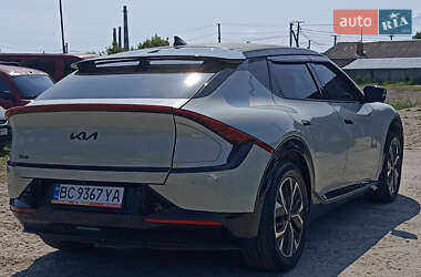 Внедорожник / Кроссовер Kia EV6 2022 в 