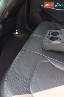 Внедорожник / Кроссовер Kia EV6 2022 в 