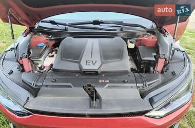 Внедорожник / Кроссовер Kia EV6 2022 в 