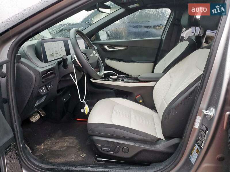 Внедорожник / Кроссовер Kia EV6 2024 в Киеве