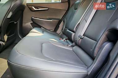 Внедорожник / Кроссовер Kia EV6 2023 в 
