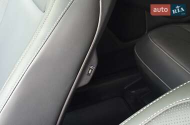 Внедорожник / Кроссовер Kia EV6 2023 в 
