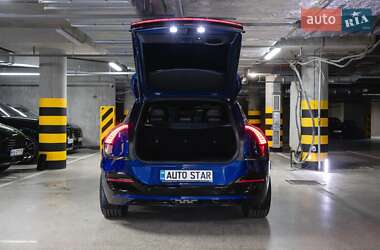 Внедорожник / Кроссовер Kia EV6 2022 в 