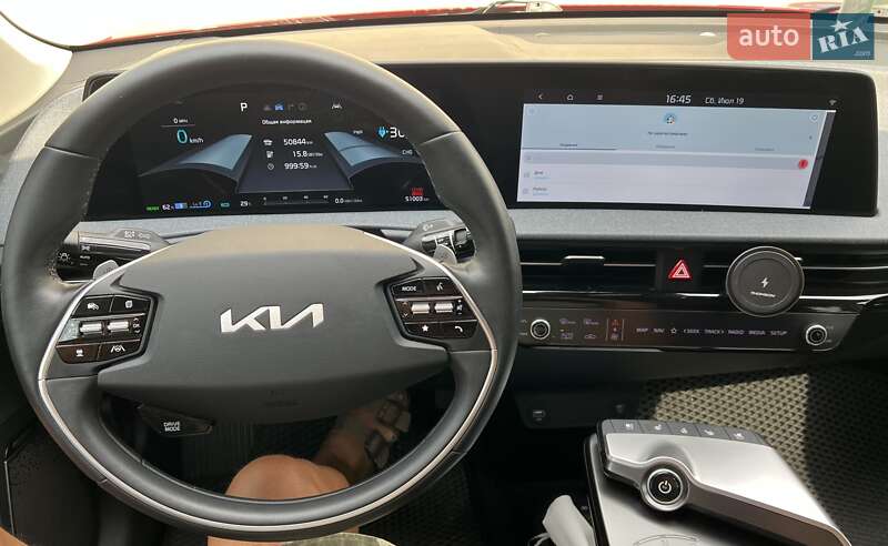 Внедорожник / Кроссовер Kia EV6 2022 в Киеве