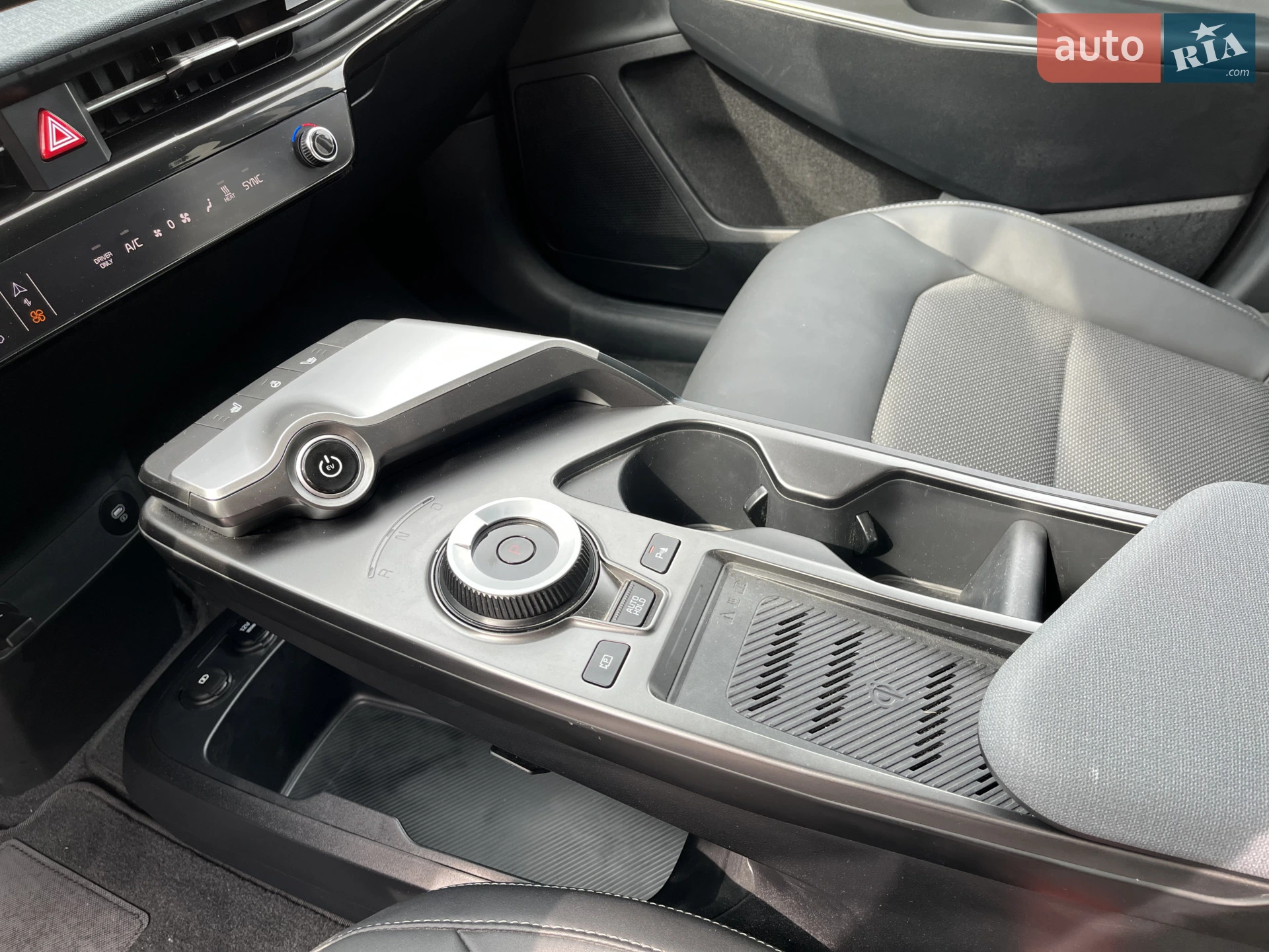 2024 Kia EV6 - мініатюра 16