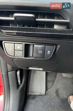 Внедорожник / Кроссовер Kia EV6 2023 в 