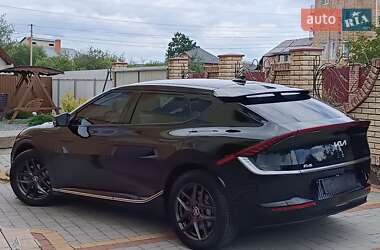 Внедорожник / Кроссовер Kia EV6 2022 в 