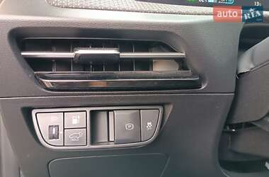 Внедорожник / Кроссовер Kia EV6 2022 в 